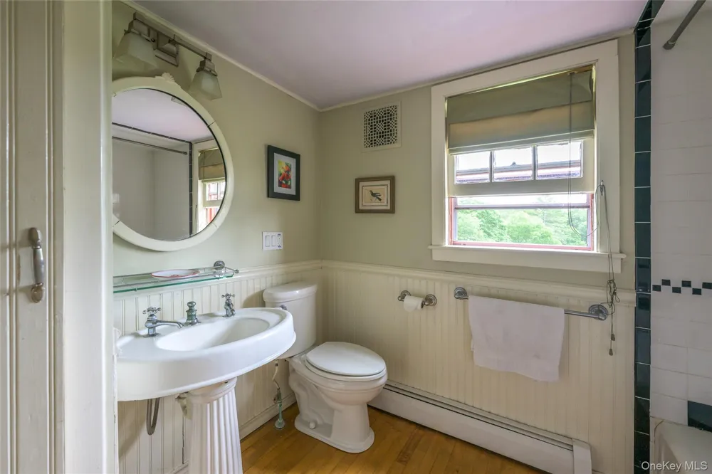 9960 Route 22 Hillsdale, NY 12529