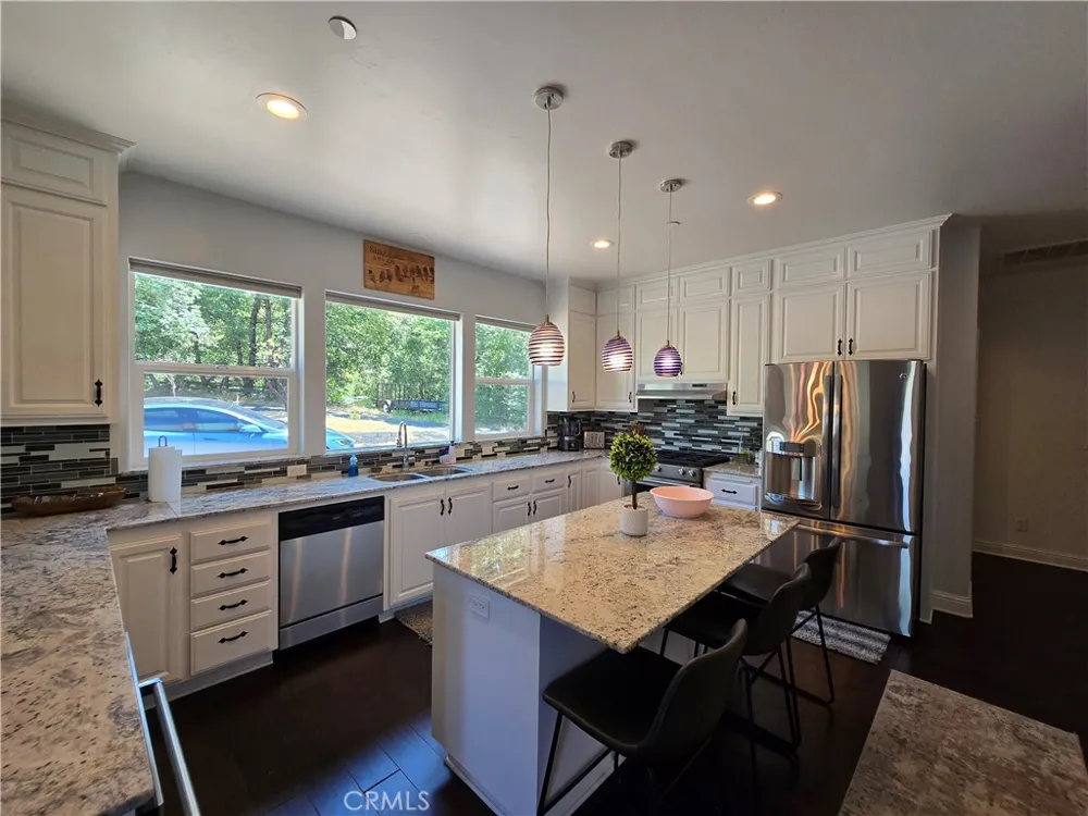 39567 E Idylwild Bass Lake, CA 93604