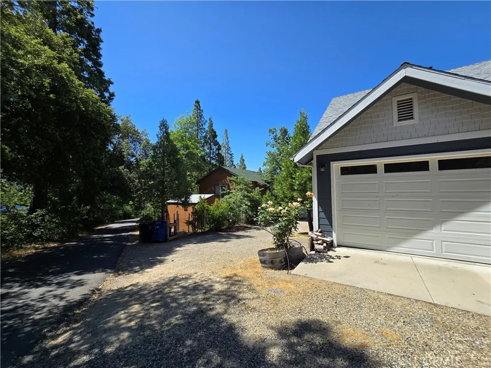 39567 E Idylwild Bass Lake, CA 93604