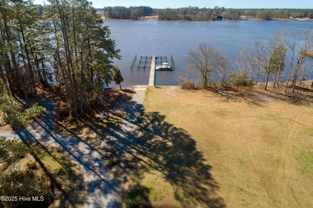 39 Sr 1767 Off Lane Pinetown, NC 27865