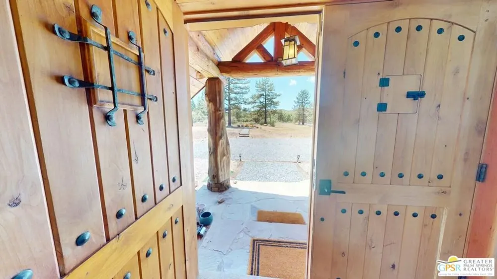 60164 Devils Ladder Road Mountain Center, CA 92561