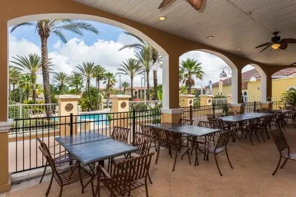 2020 CALABRIA AVENUE Davenport, FL 33897