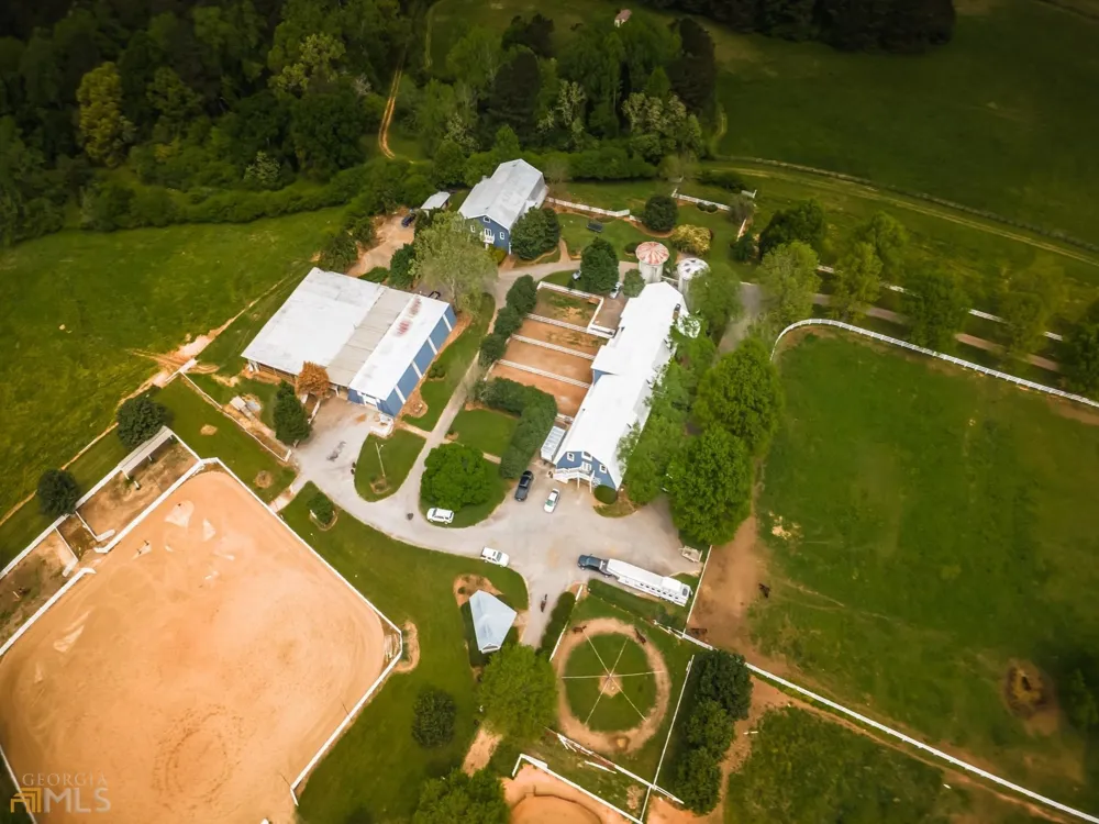 460 Dixie RD Covington, GA 30014