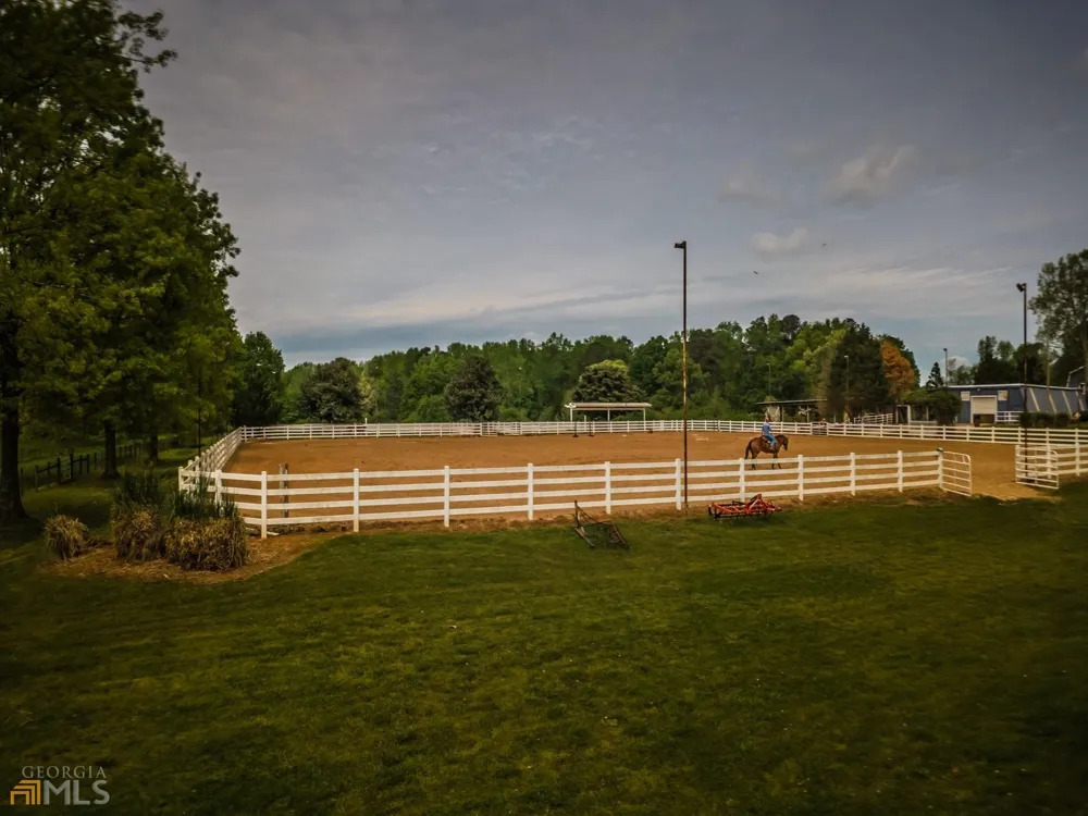 460 Dixie RD Covington, GA 30014