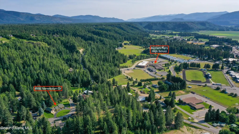 6556 Tannenbaum Circle Bonners Ferry, ID 83805