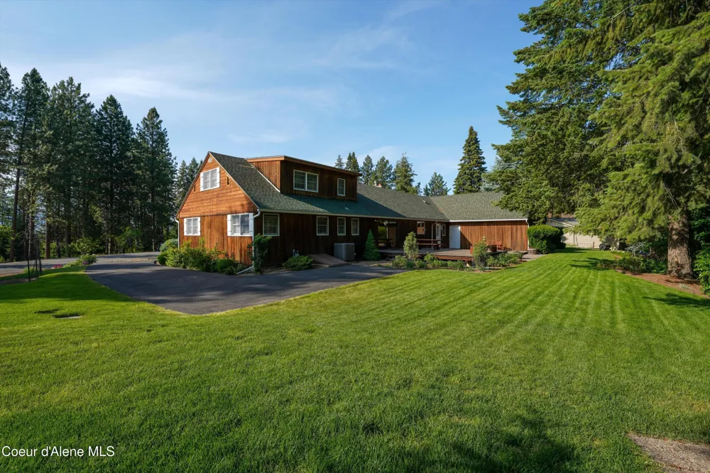 6556 Tannenbaum Circle Bonners Ferry, ID 83805