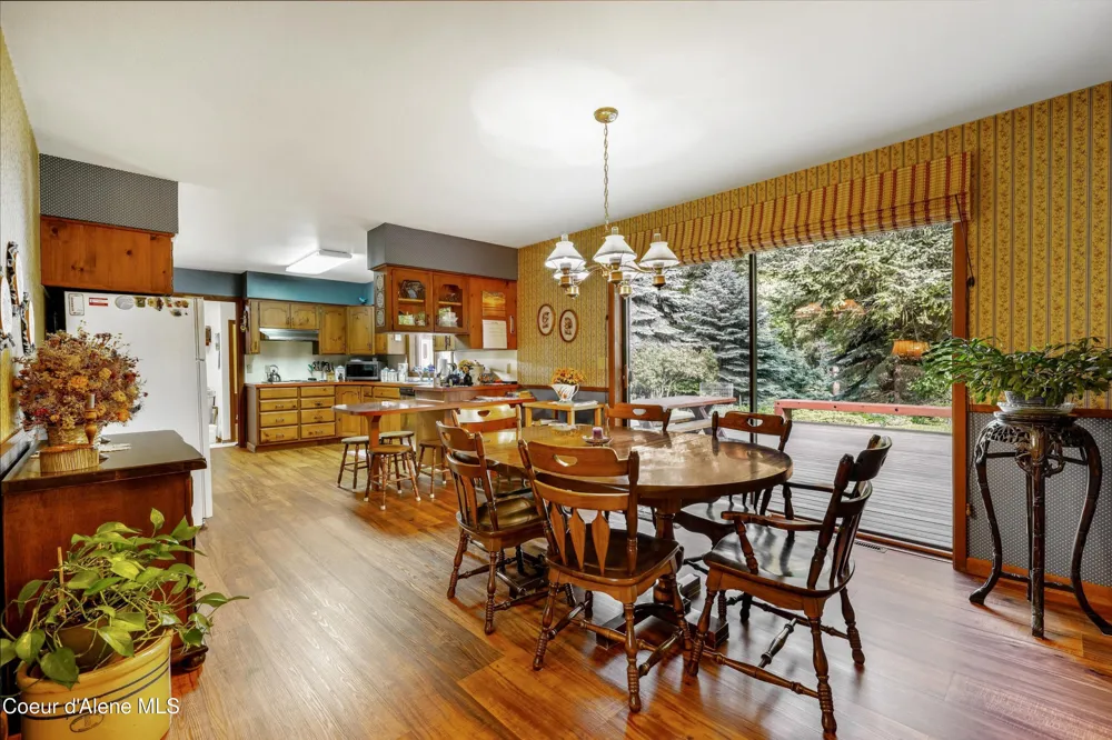 6556 Tannenbaum Circle Bonners Ferry, ID 83805