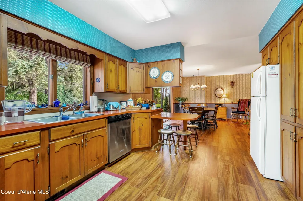 6556 Tannenbaum Circle Bonners Ferry, ID 83805