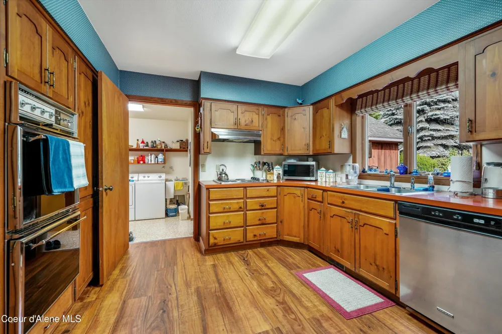 6556 Tannenbaum Circle Bonners Ferry, ID 83805