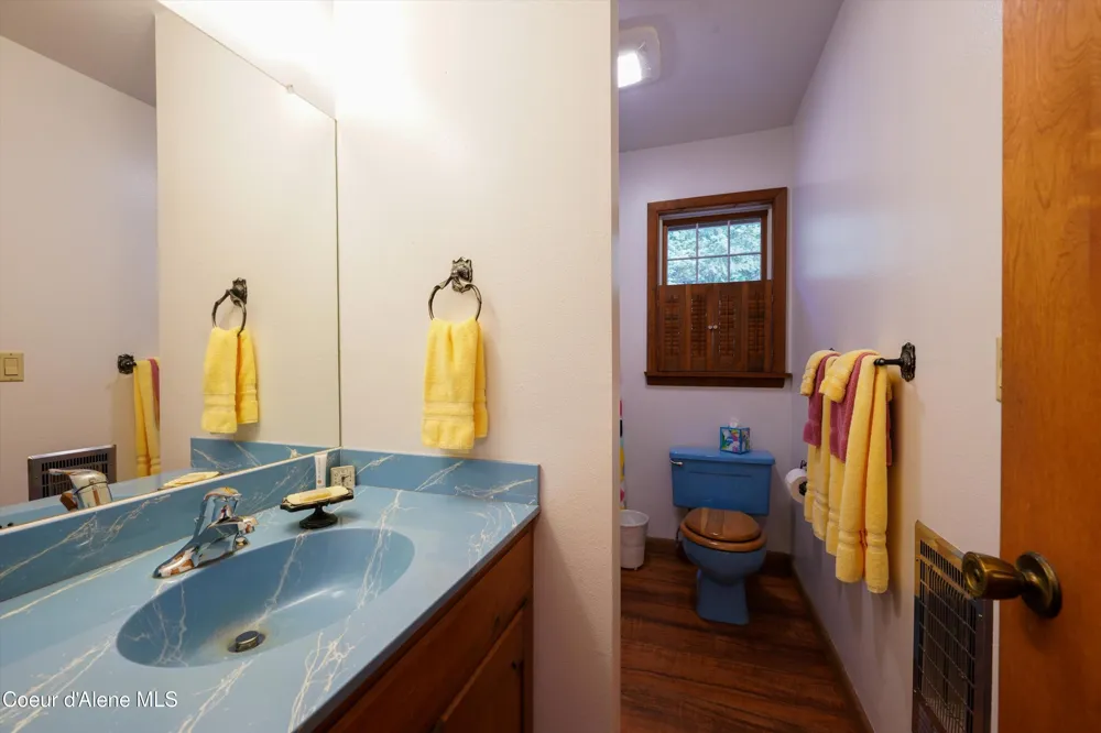 6556 Tannenbaum Circle Bonners Ferry, ID 83805