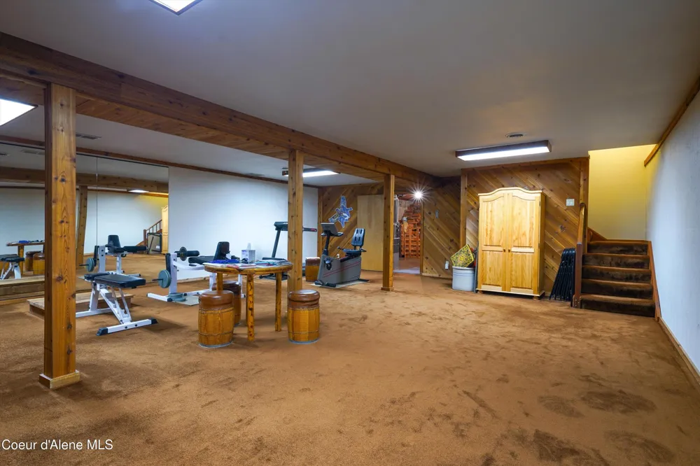 6556 Tannenbaum Circle Bonners Ferry, ID 83805