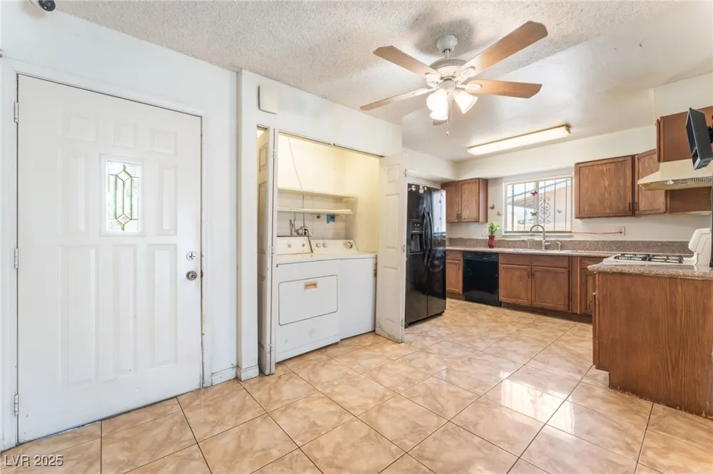 4436 E Ogden Avenue Las Vegas, NV 89110