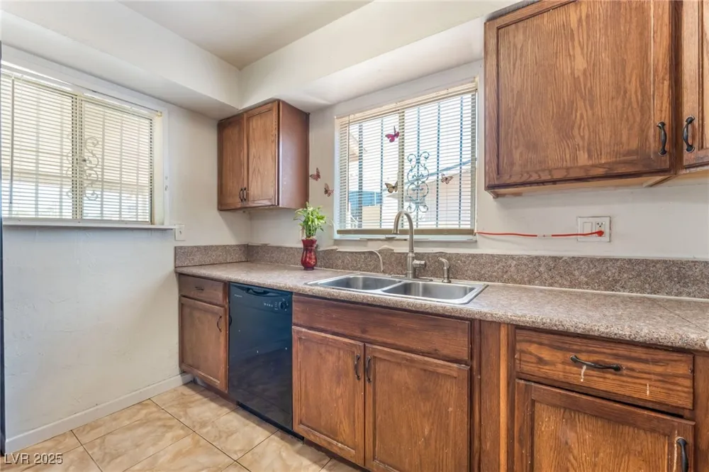 4436 E Ogden Avenue Las Vegas, NV 89110