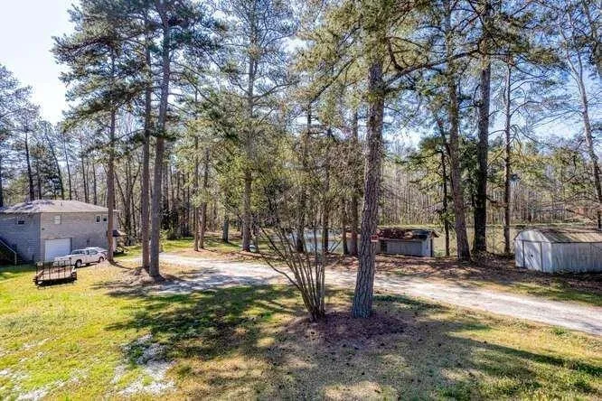 11041 Veterans Memorial Highway Lithia Springs, GA 30122