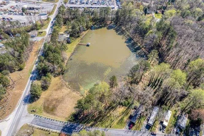 11041 Veterans Memorial Highway Lithia Springs, GA 30122