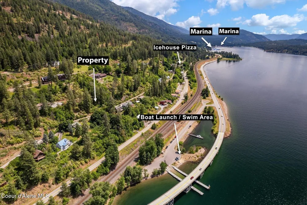 260 Highland Avenue Hope, ID 83836