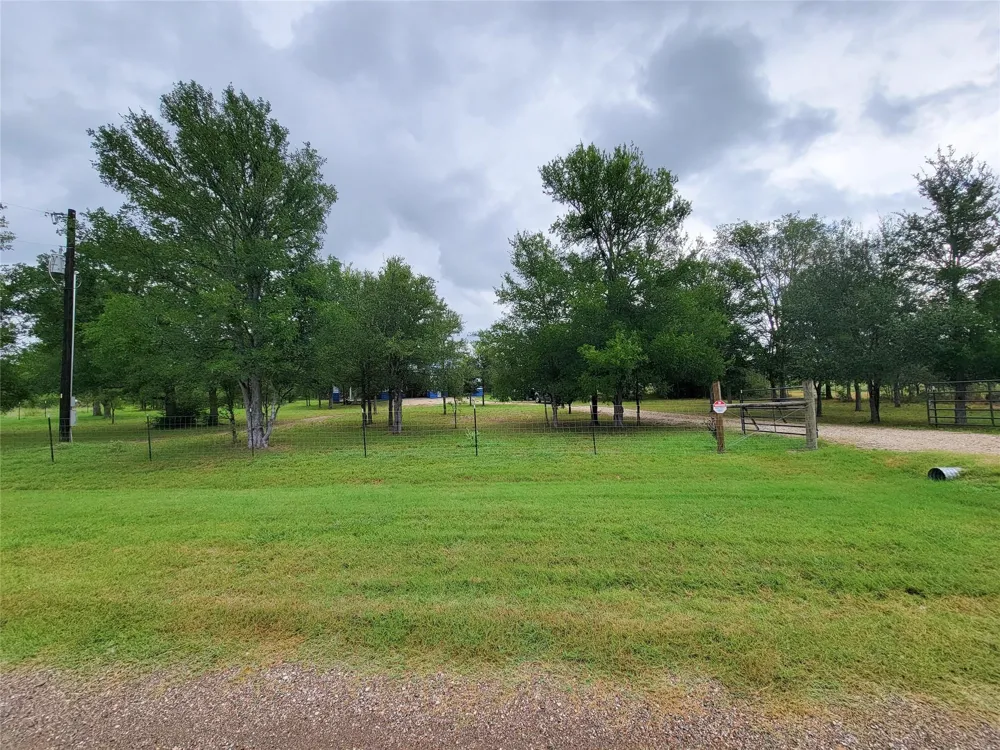 403 Beaver Landing Caldwell, TX 77836