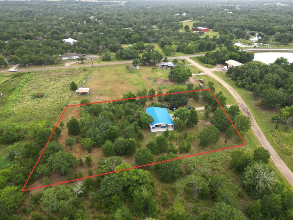 403 Beaver Landing Caldwell, TX 77836