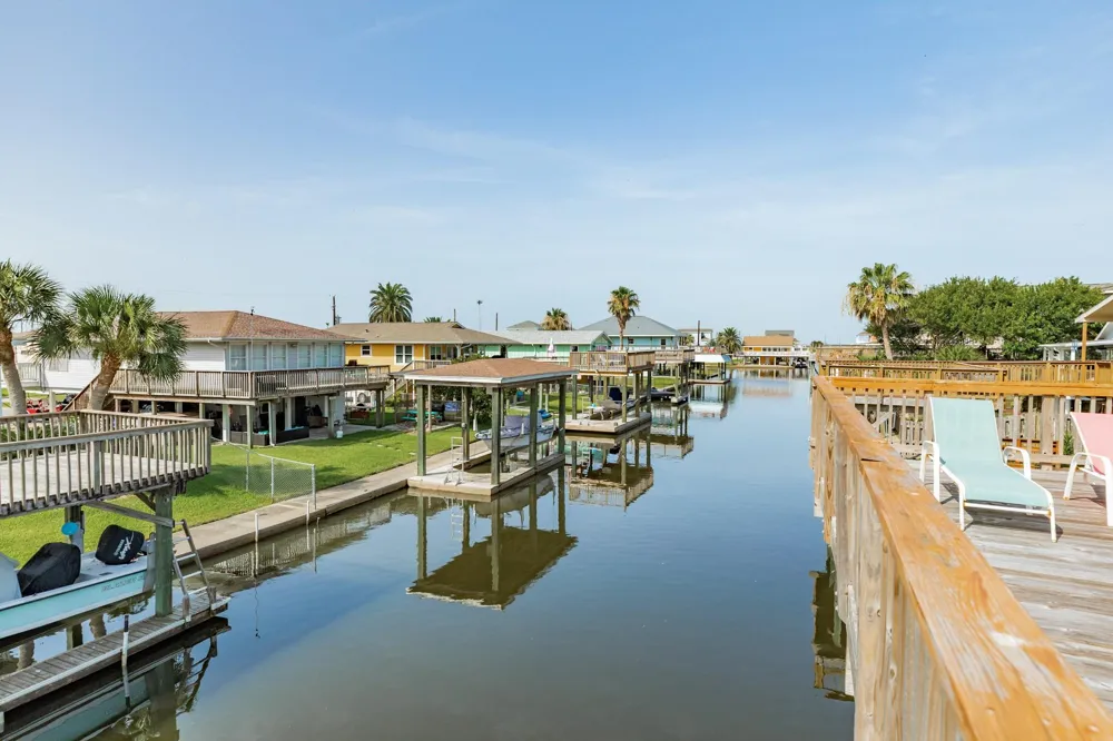 16619 Bermuda Way Jamaica Beach, TX 77554