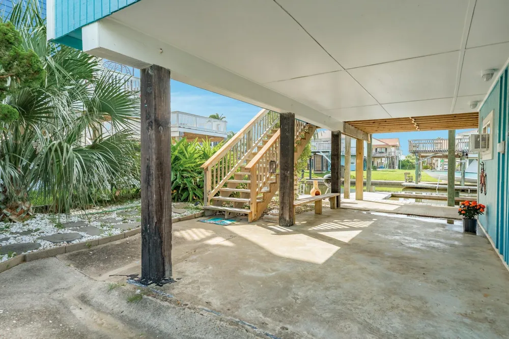 16619 Bermuda Way Jamaica Beach, TX 77554
