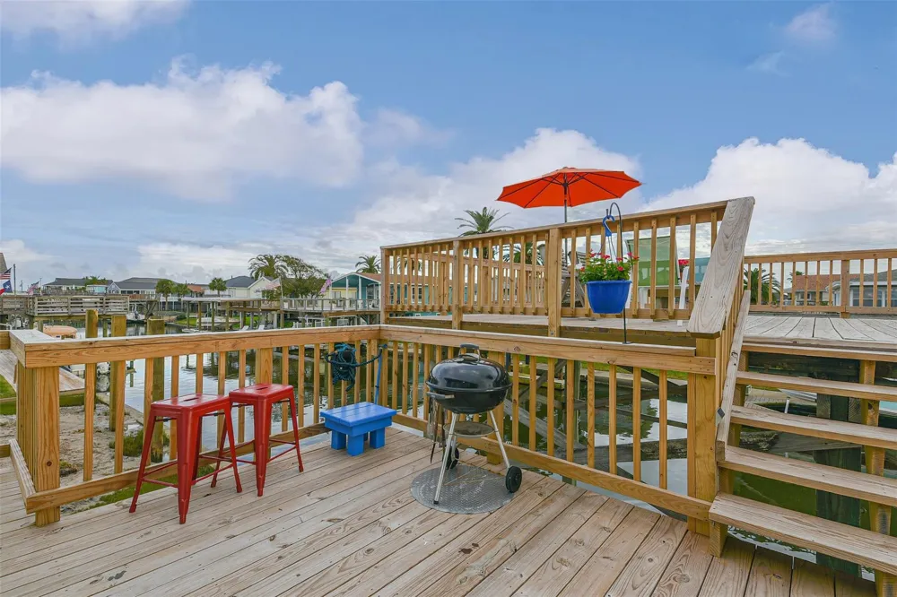 16619 Bermuda Way Jamaica Beach, TX 77554