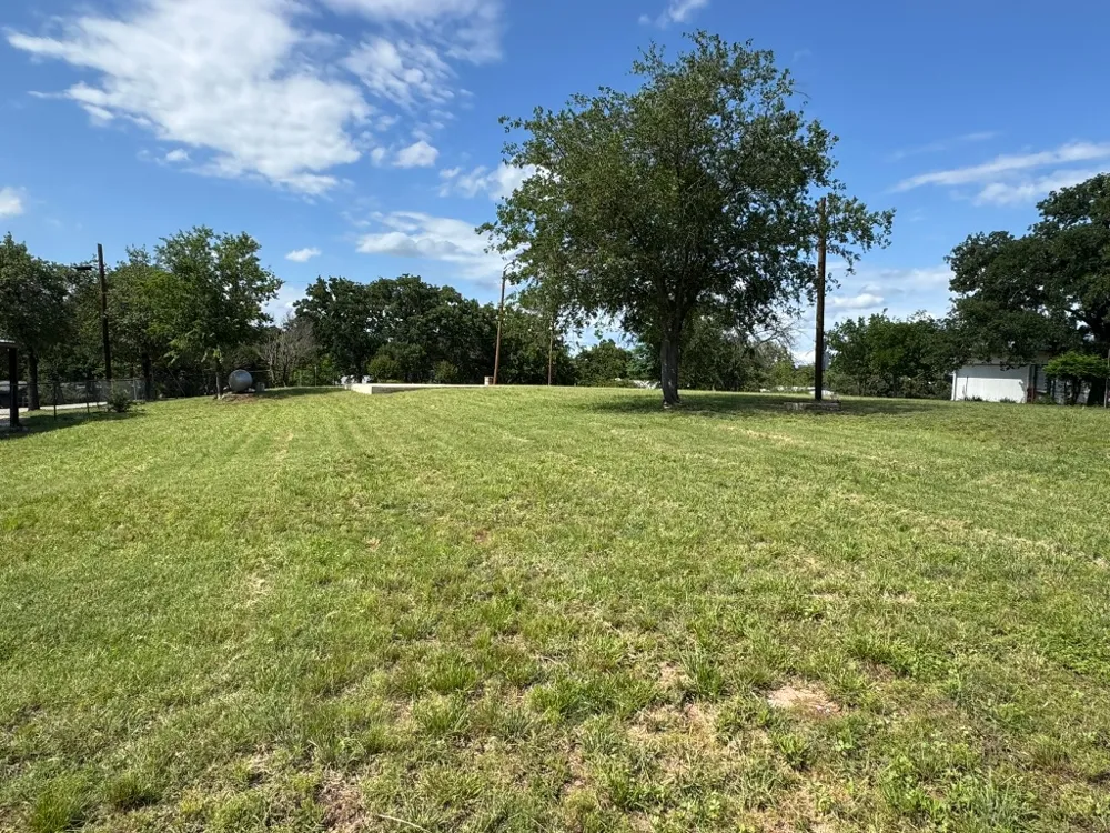 670 Beaver Street Tow, TX 78672