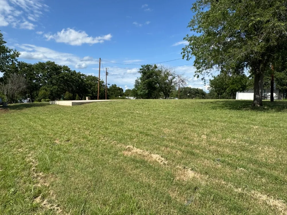 670 Beaver Street Tow, TX 78672
