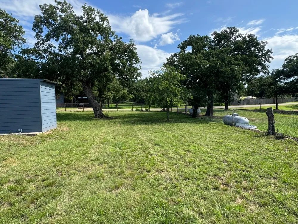 670 Beaver Street Tow, TX 78672