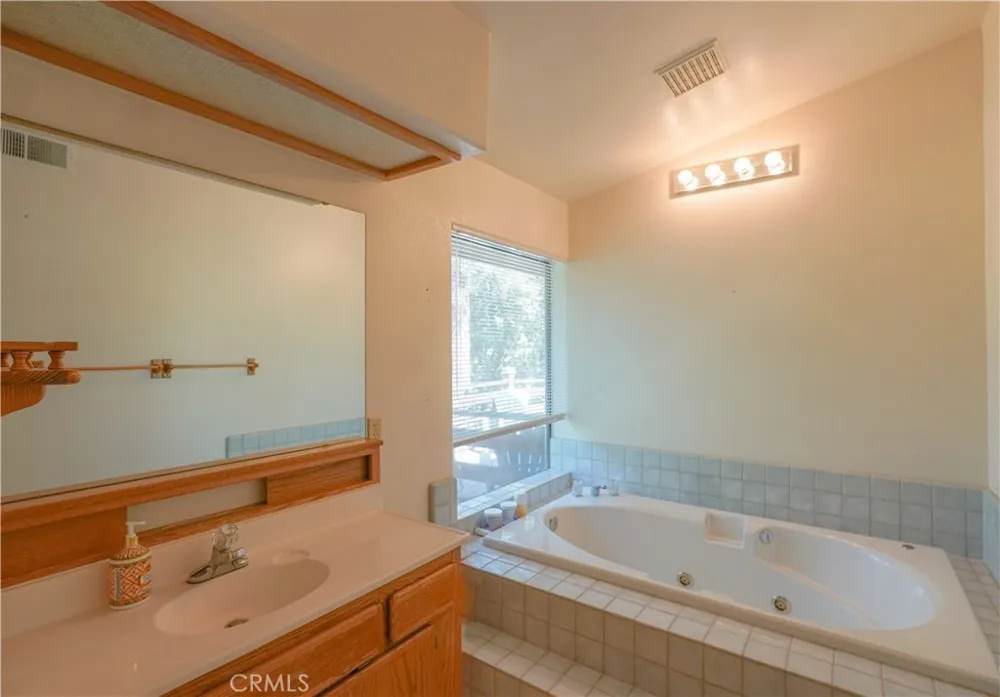 5990 Sugar Pine Drive Coulterville, CA 95311