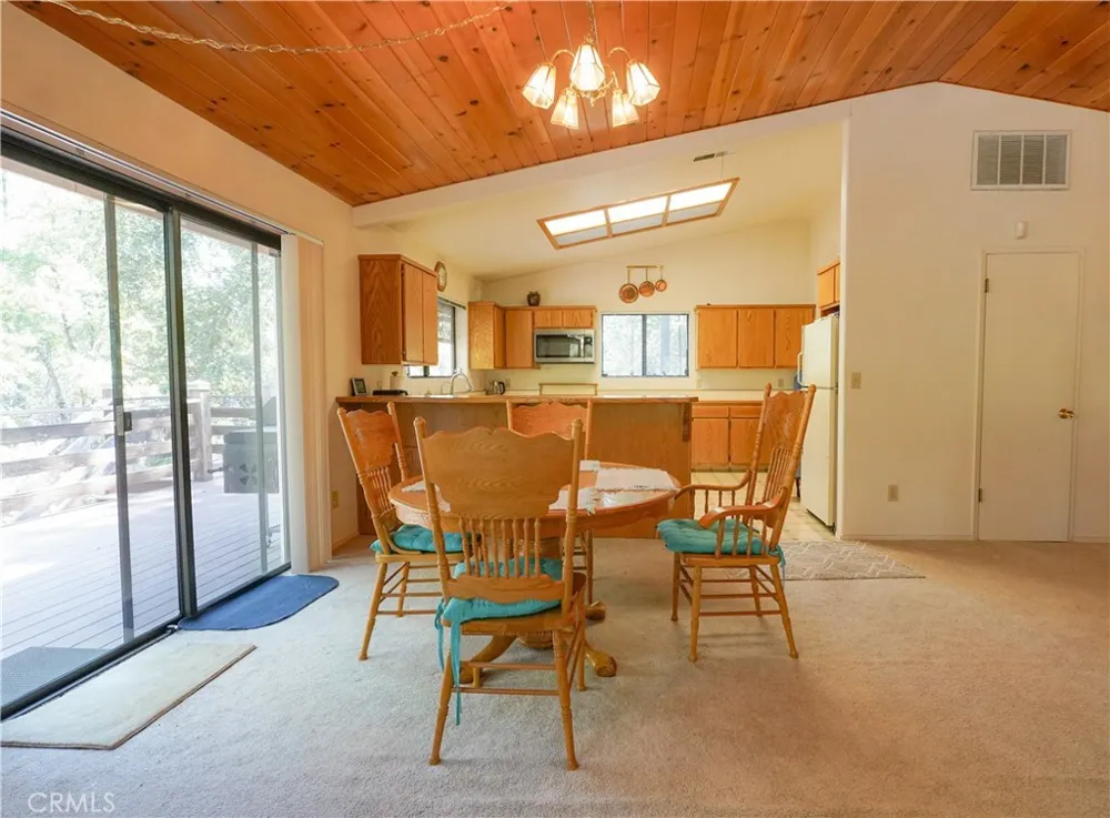 5990 Sugar Pine Drive Coulterville, CA 95311