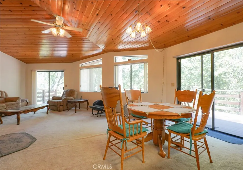 5990 Sugar Pine Drive Coulterville, CA 95311