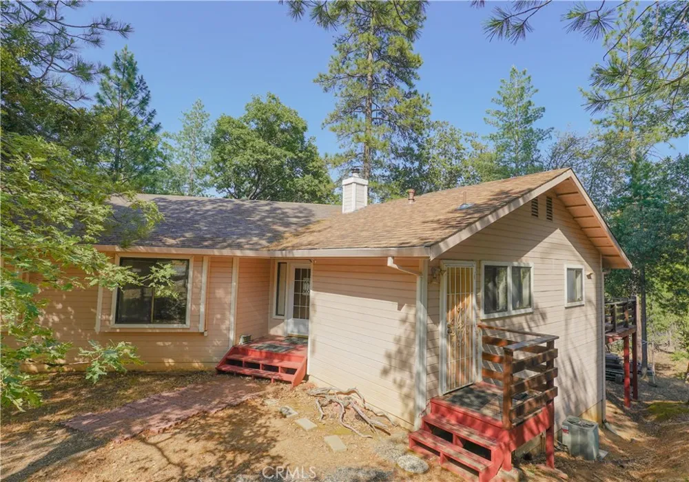 5990 Sugar Pine Drive Coulterville, CA 95311