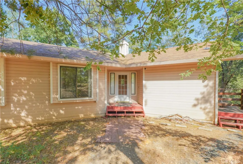 5990 Sugar Pine Drive Coulterville, CA 95311