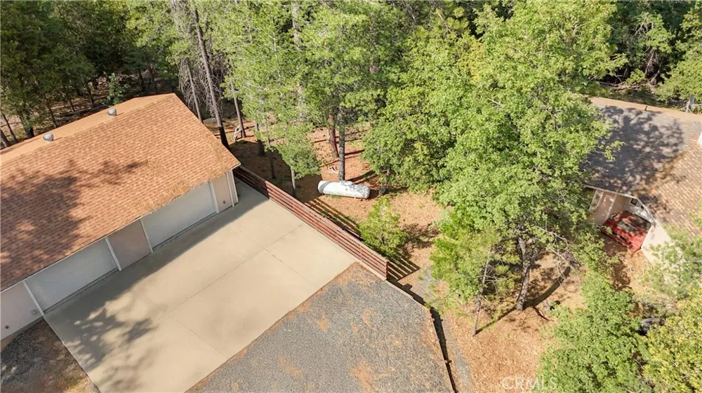 5990 Sugar Pine Drive Coulterville, CA 95311