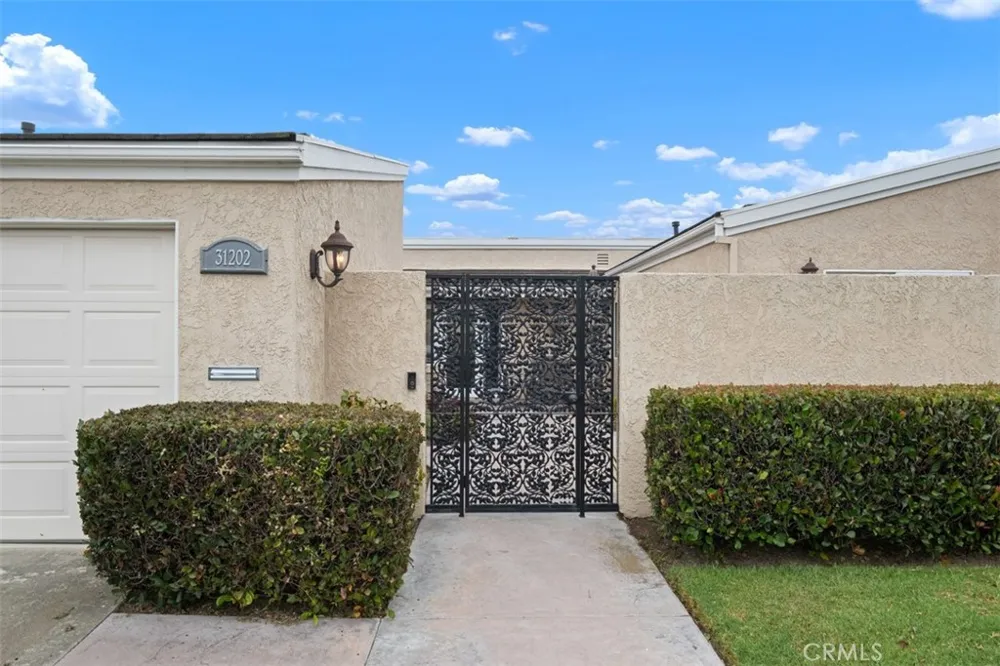 31202 Palma Drive Laguna Niguel, CA 92677