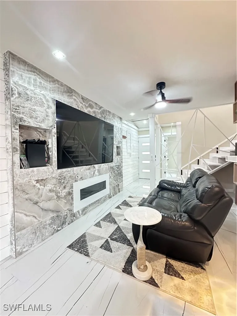 1st Street S #H Jacksonville Beach, FL 32250