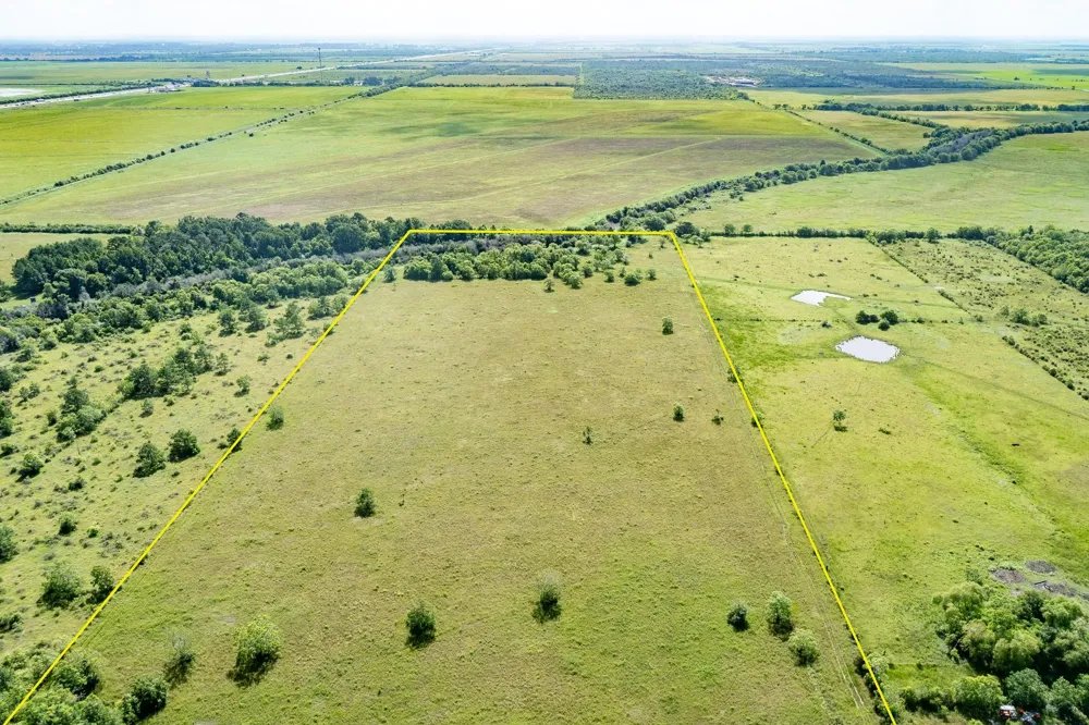 Fm 1724 Hankamer, TX 77560