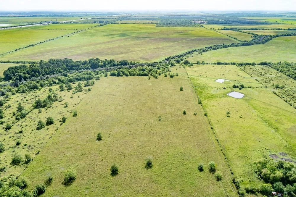Fm 1724 Hankamer, TX 77560