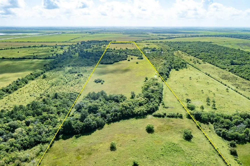 Fm 1724 Hankamer, TX 77560