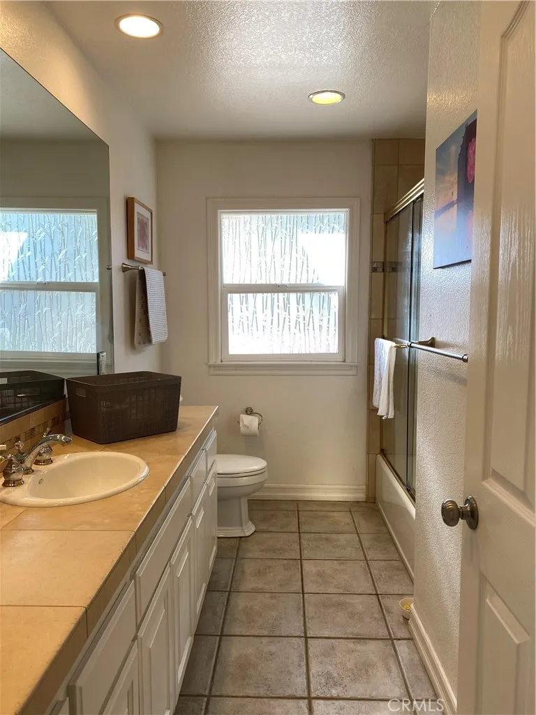 42980 Calle Montecillo Temecula, CA 92590