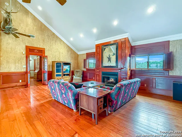 1305 Camino Real Junction, TX 76849