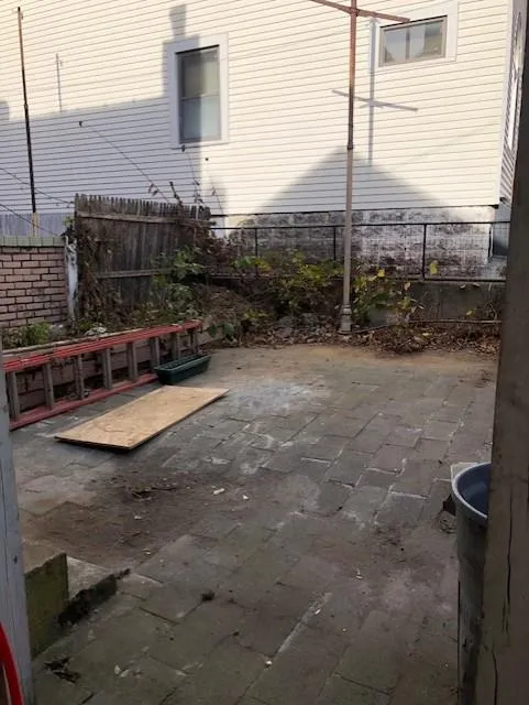88-05 91st Avenue Woodhaven, NY 11421