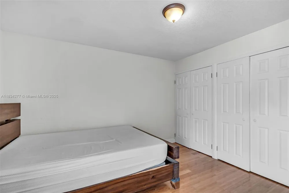 8256 NW 9th Ct #2 Plantation, FL 33324