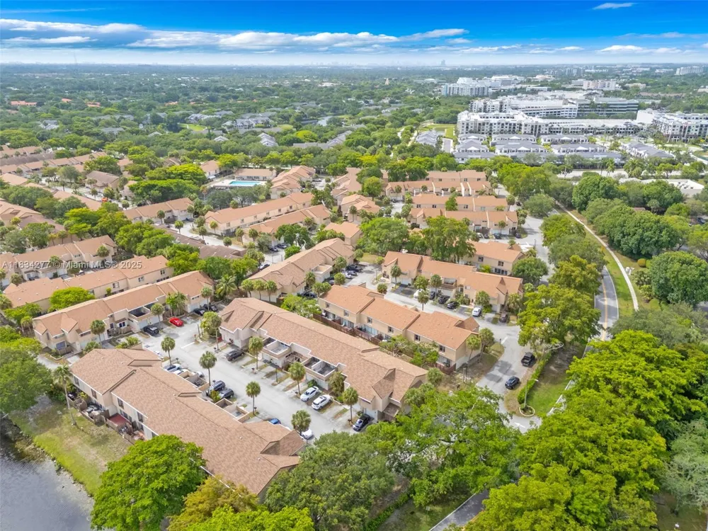 8256 NW 9th Ct #2 Plantation, FL 33324