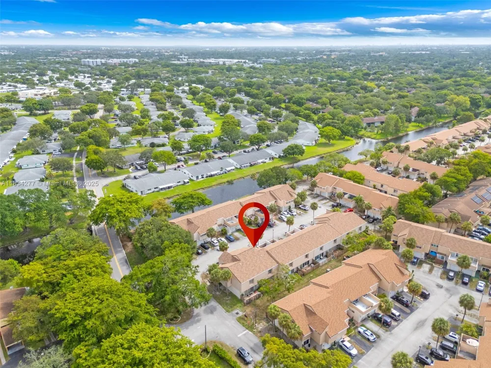 8256 NW 9th Ct #2 Plantation, FL 33324