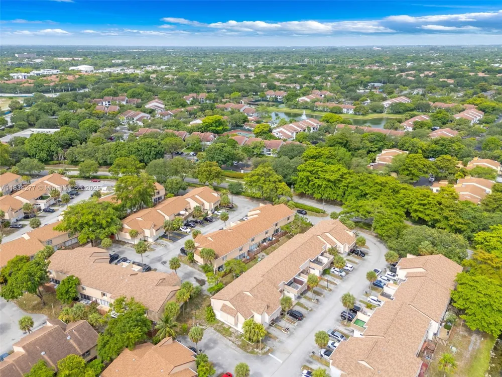 8256 NW 9th Ct #2 Plantation, FL 33324