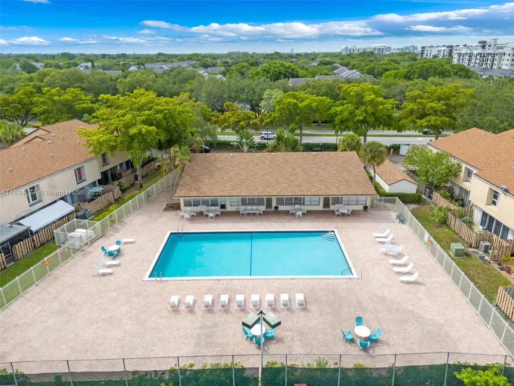 8256 NW 9th Ct #2 Plantation, FL 33324