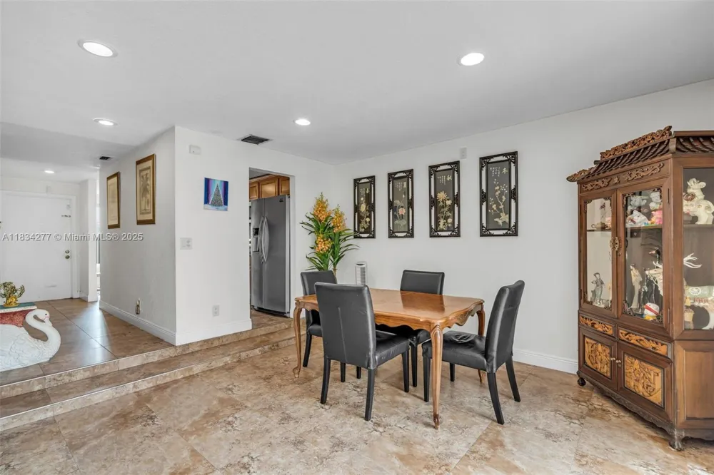 8256 NW 9th Ct #2 Plantation, FL 33324