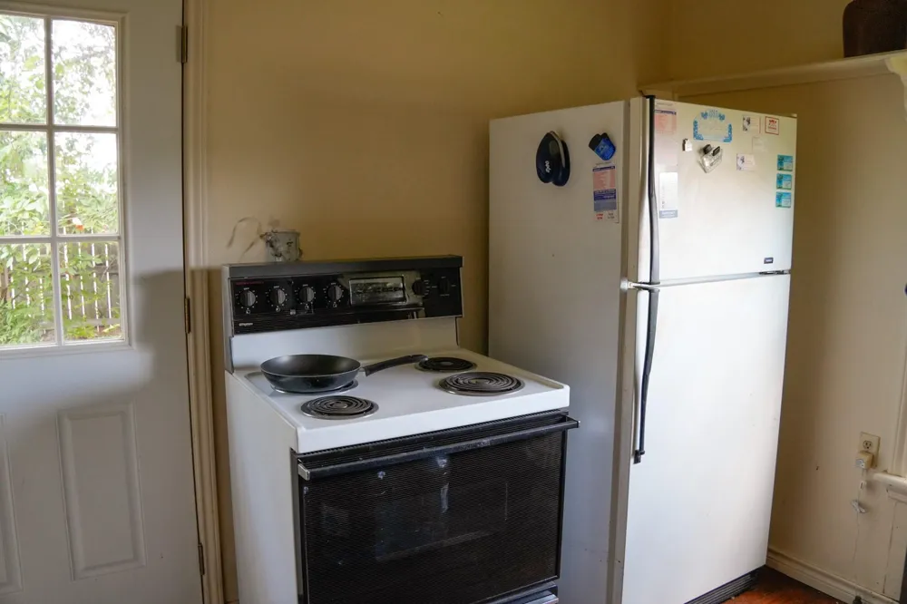 1400 Fm 609 Flatonia, TX 78941