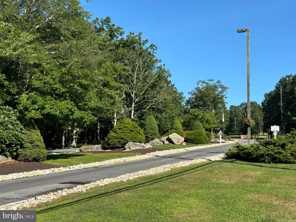 W TUSCARORA DRIVE Hazleton, PA 18202